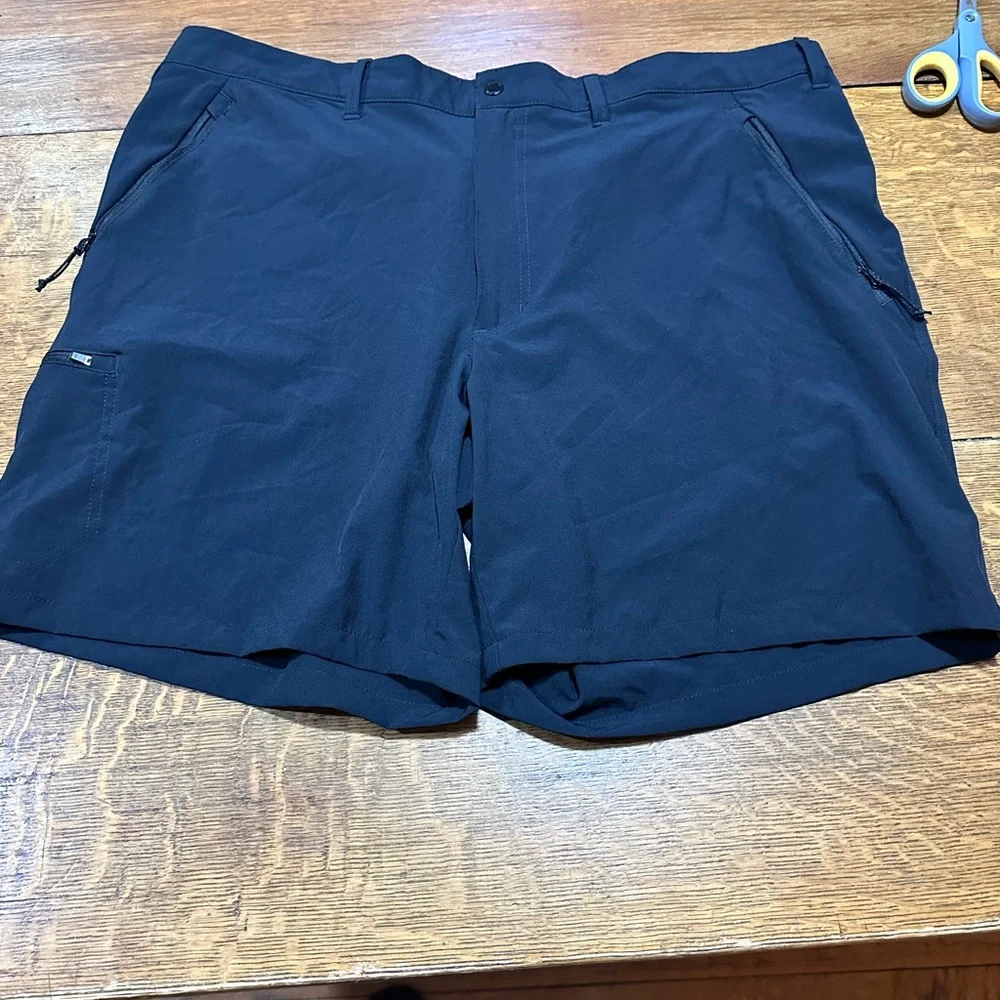 Columbia men’s sz 42 lightweight outdoor shorts hiking‎ golf black